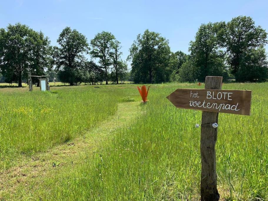 Rusttheater, Genieten Van Rust En Ruimte Villa Reutum Eksteriør billede