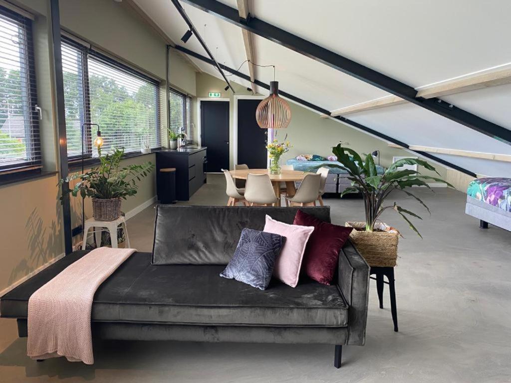 Rusttheater, Genieten Van Rust En Ruimte Villa Reutum Eksteriør billede