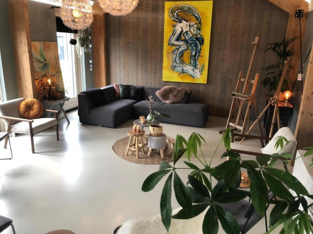 Rusttheater, Genieten Van Rust En Ruimte Villa Reutum Eksteriør billede